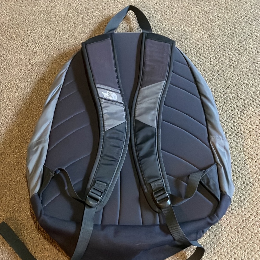 North face backpack - Picture 5 of 5